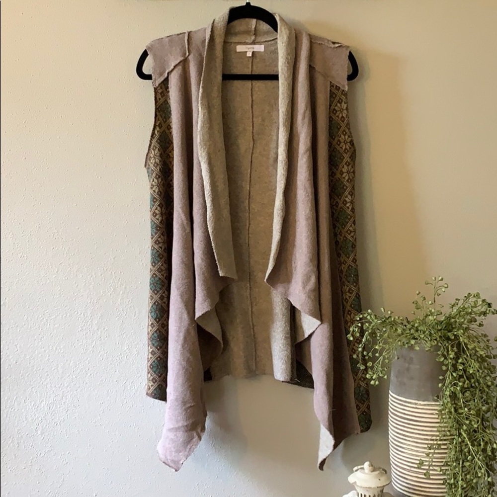 Mystree Sweater Vest